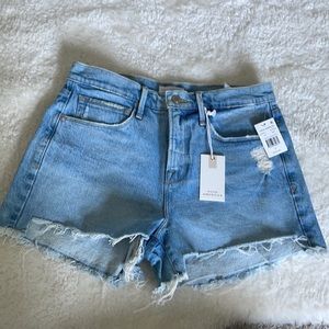 Good American Good 90s Denim Shorts in size 2/26
